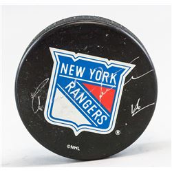 Pat LaFontaine 1965- American Autographed Puck