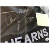 Image 2 : THOMAS HITMAN HEARNS SIGNED CUSTOM FRAMED BOXING TRUNKS