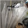 Image 2 : LOT OF PLEXI GLASS SHELVES