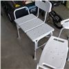 Image 2 : 3 BATH ASSIST CHAIRS