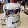 Image 2 : OMEGA MODEL 1000 JUICER