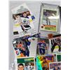 Image 2 : LOT OF HOCKEY LEGENDS, WAYNE GRETZKY, AND OTHER HOCKEY CARDS