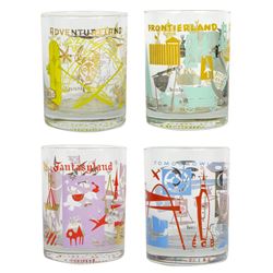 Set of (4) Land Themed Glasses.