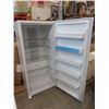 Image 2 : New Large Frigidaire Upright Freezer - Tested