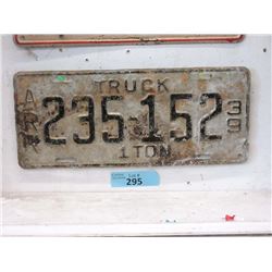 Rare USA 1939 Arkansas 1 Ton Truck Plate