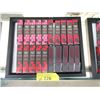 Image 1 : 20 Burt's Bee's 100% Natural Lipstick - 4 Colours