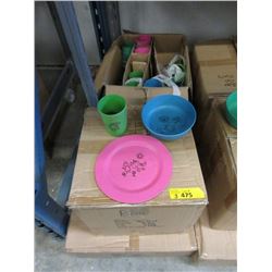 3 Cases of Children's New Plastic Dishes