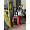 Image 1 : Snap-On Pressure Washer with Wand
