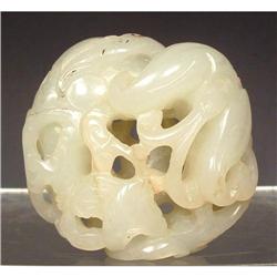 ANTIQUE CHINESE JADE PENDANT, 17TH-19TH CENTURY #841003