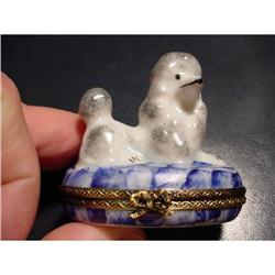 Authentic hand-painted poodle Limoges box  #843246