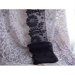 VICTORIAN WIDE BLACK LACE TRIM  #843569