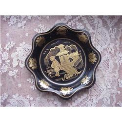 ANTIQUE PAPIER MACHE PIN TRAY #843605