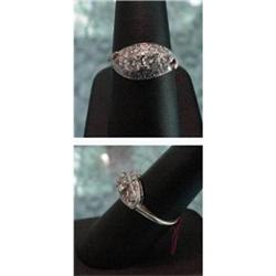 Lady's, Circa 1960, 14kt and Diamond Ring #852278
