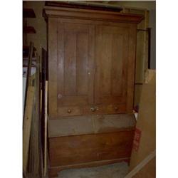 Ohio Shaker Baking Cupboard #852365