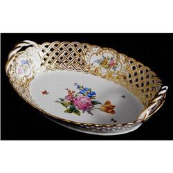 Reticulated Porcelain Basket, Crossed Swords #865731