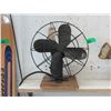 Image 1 : Vintage Westinghouse 13" Electric Fan