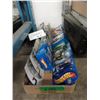 Image 1 : 25 Assorted Hot Wheels in Sealed Packages