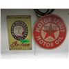 Image 1 : 2 Tin Signs with Vintage Images