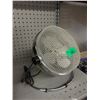 Image 1 : Metal Desk Fan - 10" Diameter