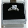 Image 1 : STERLING SILVER CZ RING SIZE 9
