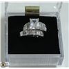 Image 1 : STERLING SILVER CZ WEDDING SET SIZE 5