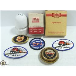 BAG OF RAILROAD TYPE ITEMS