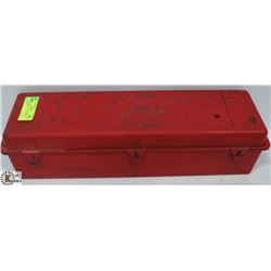 GROTE EMERGENCY TRIANGLE FLARE KIT.