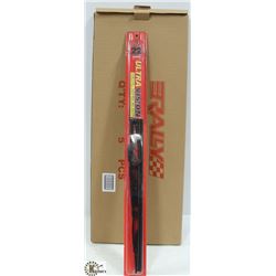 BOX OF 5 NEW 22" WIPER BLADES