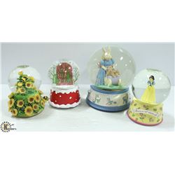 LOT OF 4 MUSICAL SNOW GLOBES, INCLUDES 1 SNOW