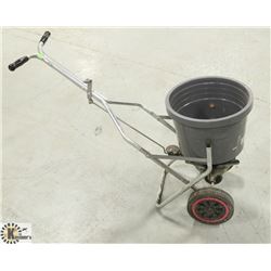 FERTILIZER / SPREADER