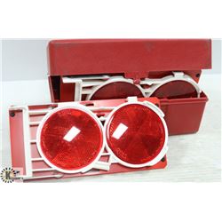 ROADSIDE REFLECTORS