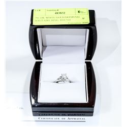 29) 14K WHITE GOLD DIAMOND SOLITAIRE RING. ROUND