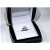 Image 3 : 29) 14K WHITE GOLD DIAMOND SOLITAIRE RING. ROUND