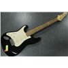 Image 1 : LH BLACK BARRACUDA STRAT GUITAR