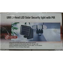 MOTION ACTIVATED SECURITY LIGHTS NEW IN BOX