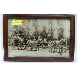 ANTIQUE WOOD FRAMED PICTURE, 17 X 11