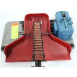 LIONEL #397 COAL LOADER O SCALE 1957 RAILROAD UNIT