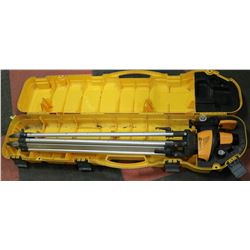 SPECTRA PRICISION MODEL 1000 LASER LEVEL W/175 REM