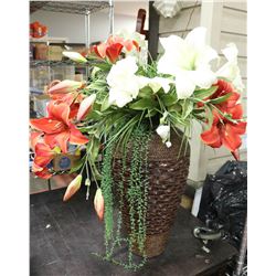 ARTIFICIAL FLORAL ARRANGEMENT IN WICKER VASE