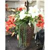 Image 1 : ARTIFICIAL FLORAL ARRANGEMENT IN WICKER VASE