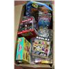 Image 1 : LARGE BOX OF ASSORTED COLLECTIBLES