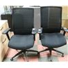 Image 1 : 2 BLACK OFFICE CHAIRS WITH LUMBAR SUPPORT AND