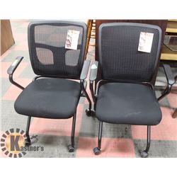 2 BLACK OFFICE CHAIRS WITH WHEELS, NO ADJUSTMENT