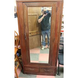 VINTAGE MIRROR FRONT WARDROBE
