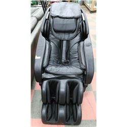 BLACK LEATHER ZERO GRAVITY MASSAGE CHAIR