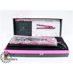 ROYALE PRO PINK LEOPARD STRAIGHTENER W/ HAIR CLIPS