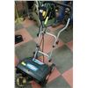 Image 1 : YARDWORKS ELECTRIC SNOW SHOVEL
