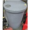Image 1 : 45 GALLON RAIN BARREL WITH LID AND DRAIN, GREY