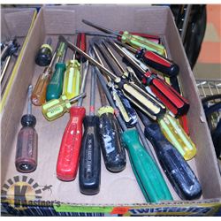 FLAT OF MISC. SCREWDRIVERS