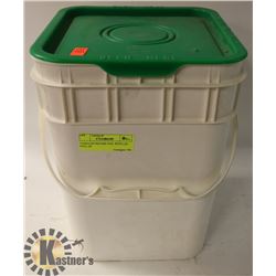 5 GALLON SQUARE PAIL WITH LID - FULL OF